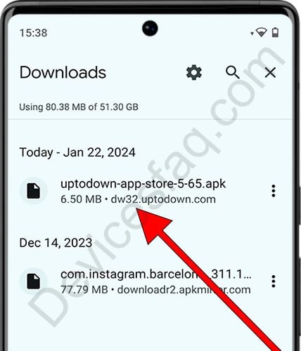 Appuyer sur le fichier APK téléchargé